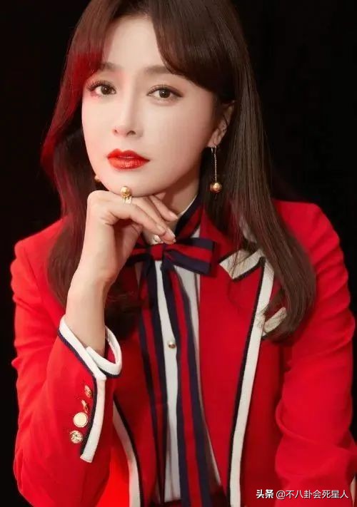 當淡顏女神遇上濃顏美人，誰更美？7組女星對比強烈