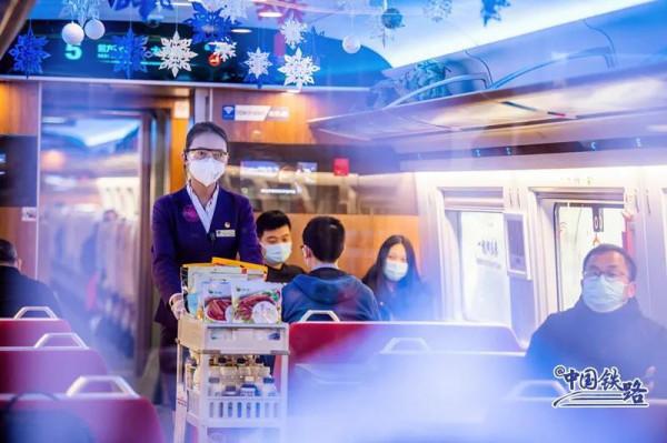 看餓了！這趟高鐵列車上的美食全國獨有