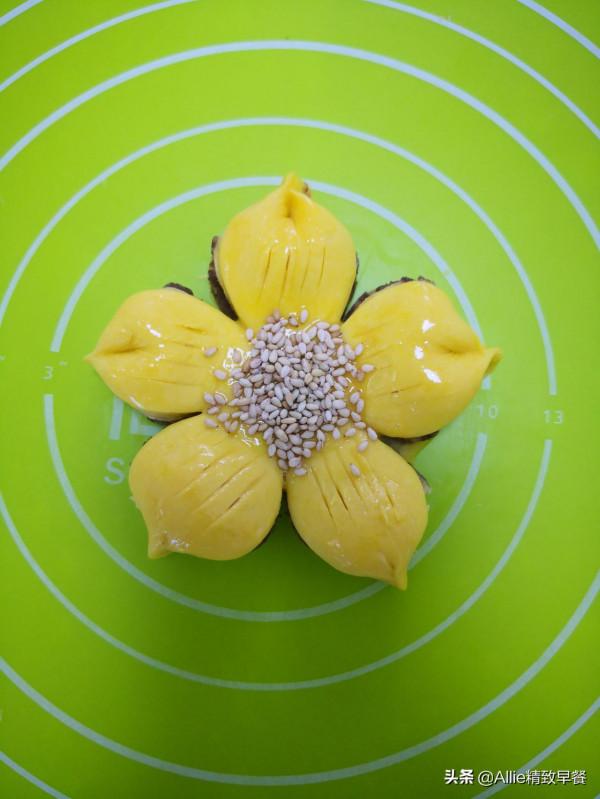 用一小塊南瓜搭配這幾樣做成桃花朵朵開,外酥裡軟又好看,絕了 用一小塊南瓜搭配這幾樣做成桃花朵朵開,外酥裡軟又好看,絕了