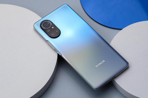 雙12買手機，為什麼手機店老師傅不推薦這4款？高價低配太坑了