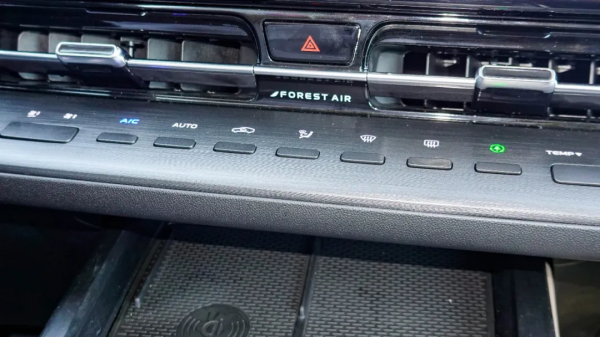 這臺10萬級精品SUV號稱“合資終結者”,如今更具旗艦氣場 這臺10萬級精品SUV號稱“合資終結者”,如今更具旗艦氣場