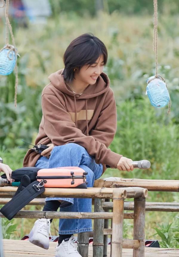 有種“時尚”叫張子楓的穿搭，明明看著很簡單，一般人卻難以駕馭