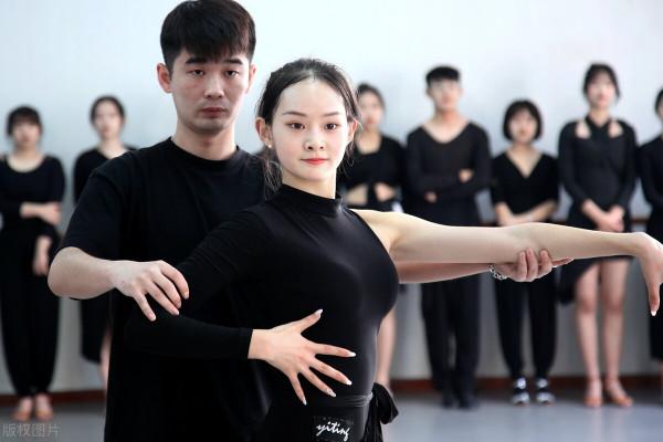 藝考生必須知道的2022年藝考新動態