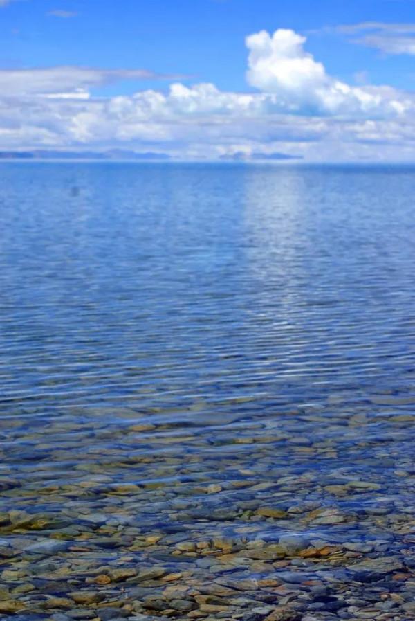 分享圖片：西藏三大聖湖之一納木措，藏語&OpenCurlyDoubleQuote;天湖&rdquo;