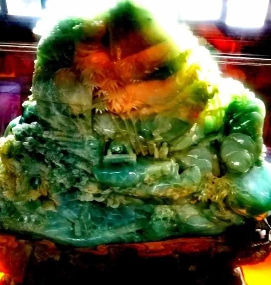 天下奇石太美了