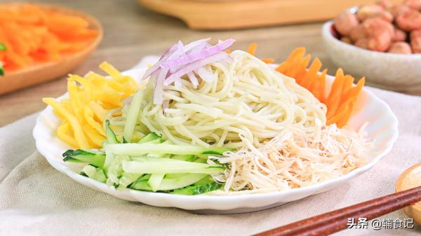 大暑天就吃它!隨手一拌就搞定,開胃降溫,娃天天求我做 大暑天就吃它!隨手一拌就搞定,開胃降溫,娃天天求我做