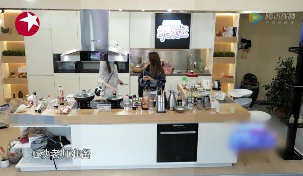 盤點綜藝裡最讓人氣憤的6大場面，有人是奧運冠軍，有人已被封殺