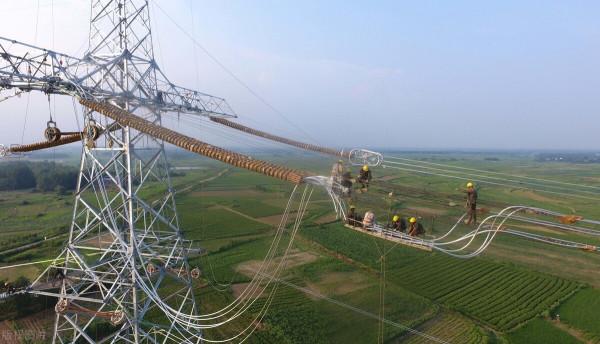 中國股市：被嚴重低估的10大“特高壓”龍頭，未來價值或將翻倍