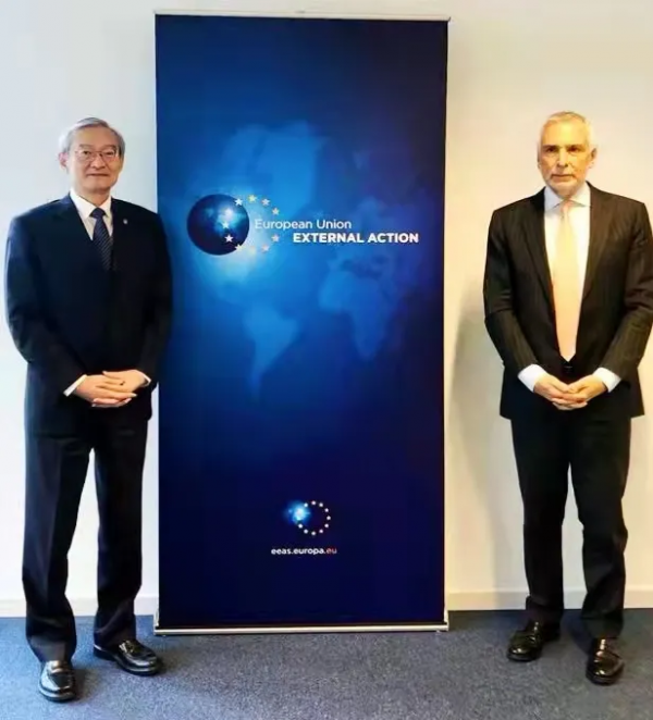 張明大使辭行拜會歐盟機構主要領導人及高官 張明大使辭行拜會歐盟機構主要領導人及高官