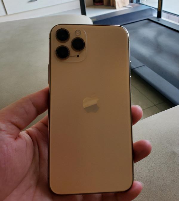 3500元入手iPhone11Pro 256GB，網友：趕緊退了，最多值2500元