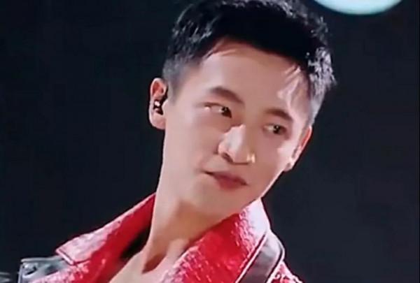 魏晨一個靠譜的老年人