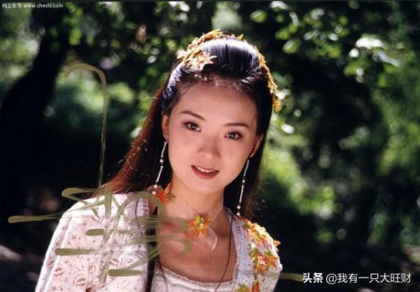 《武林外史》沈浪最終愛上了朱七七,但白飛飛卻始終視沈浪為生命 《武林外史》沈浪最終愛上了朱七七,但白飛飛卻始終視沈浪為生命