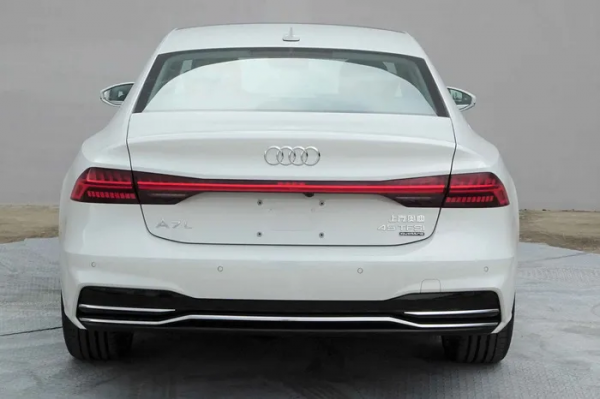 進一步拉低起售價，2.0T的A7L要來了