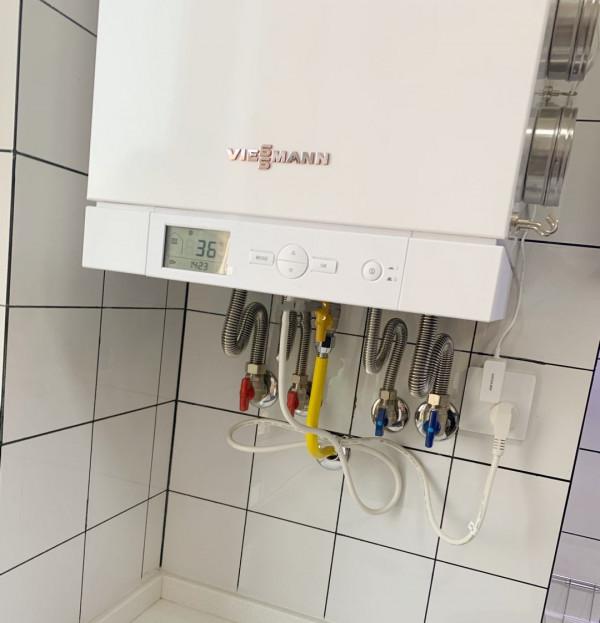 裝修時提心吊膽地埋了3根PVC管，入住後發現真好用