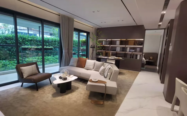 房子怎麼看才舒服，我在化妝鏡前，悟出了一個道理