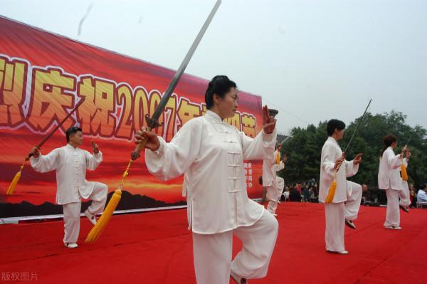 你知道32式太極劍的由來嗎？