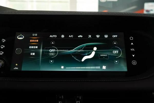 長安CS95配置差異解讀，推薦中配，比高配的價效比高