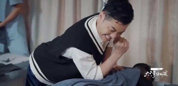 《大灣仔的夜》張智霖當選店長，梁漢文整蠱謝天華，神秘大咖空降