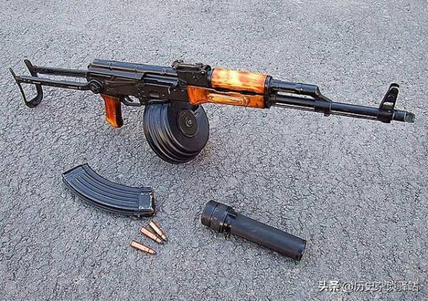 德式AK：蘇聯的簡單粗暴和德國的嚴謹合體，青出於藍而勝於藍