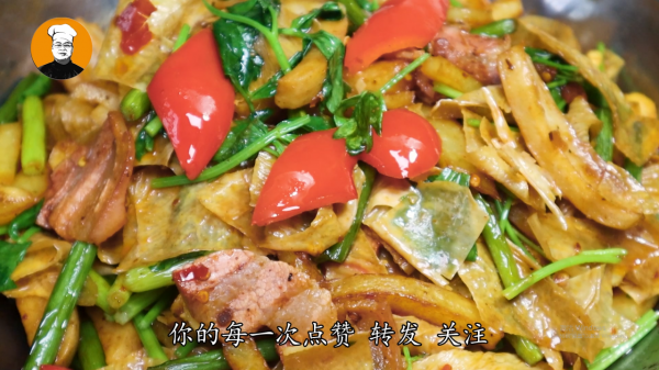 豆皮這個做法百吃不厭，幹香入味，開胃下飯，上桌就光碟，解饞