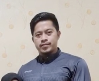 外國丈夫斥巨資買龍魚,卻甩手丟給妻子照料,妻子氣急把魚炸了 外國丈夫斥巨資買龍魚,卻甩手丟給妻子照料,妻子氣急把魚炸了