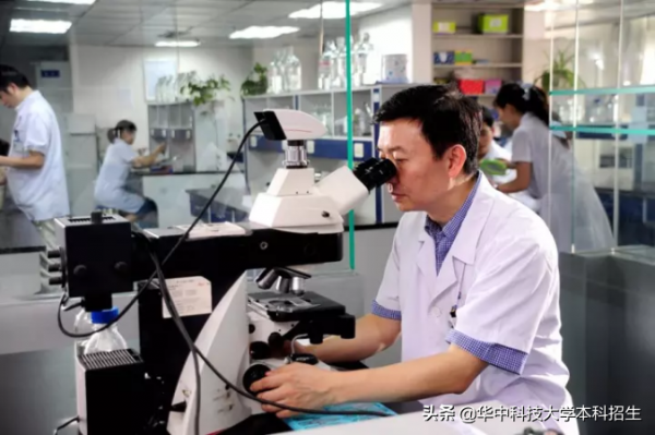 放棄美國優越條件，湖北這位院士從事腫瘤研究，提出宮頸癌“新治療理念”！