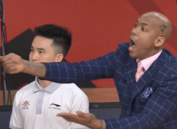 CBA排名更新,黑馬3連勝壓遼寧,新疆3連敗倒數第2,浙江39分大勝 CBA排名更新,黑馬3連勝壓遼寧,新疆3連敗倒數第2,浙江39分大勝