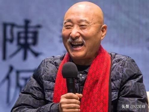 陳佩斯孫女長相遭曝光，家族四代&OpenCurlyDoubleQuote;共用&rdquo;一張臉，一看就是親生的