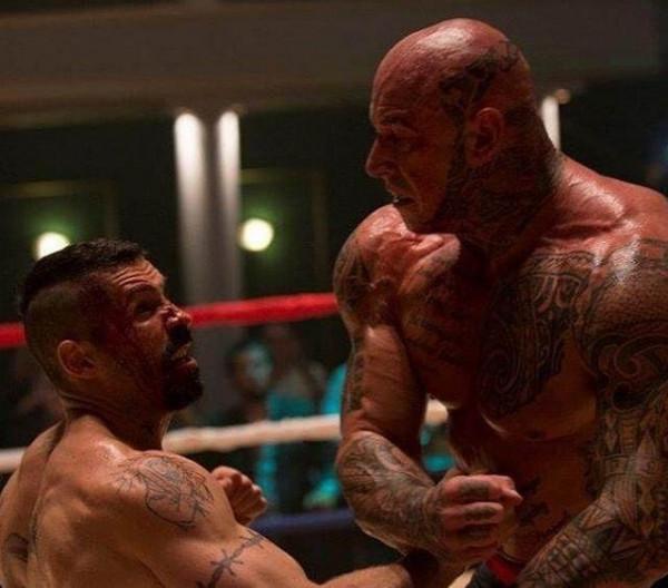 “英國綠巨人”和“伊朗綠巨人”拳擊賽時間已定，誰會更勝一籌？