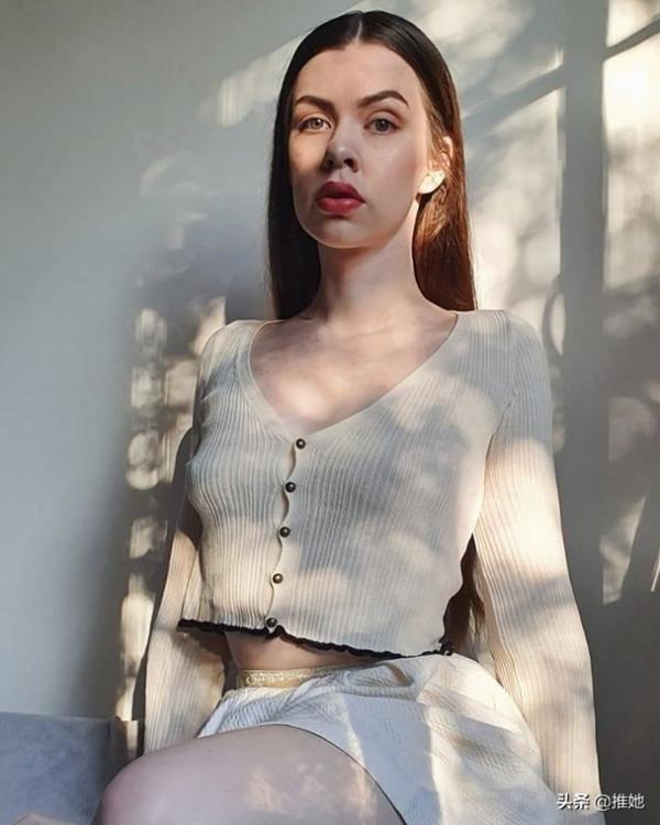 6歲被截肢，20歲被網暴，女孩兒鼓足勇氣成為內衣模特