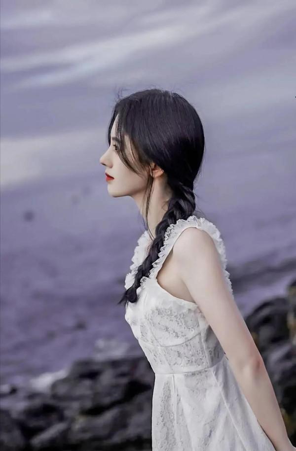 有種“牛奶肌”叫鞠婧禕,和其他女星同框,彷彿只有她被開了濾鏡 有種“牛奶肌”叫鞠婧禕,和其他女星同框,彷彿只有她被開了濾鏡