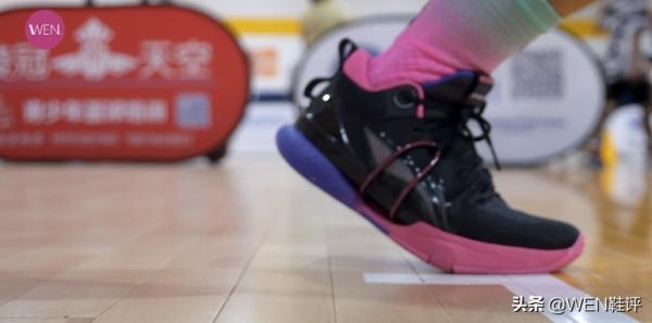 等等黨更合適,效能不如前作,閃擊第8代實戰 等等黨更合適,效能不如前作,閃擊第8代實戰