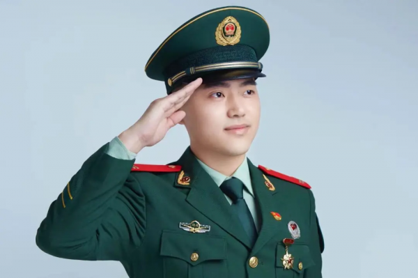 強軍有我!讓青春為國防出彩! 強軍有我!讓青春為國防出彩!