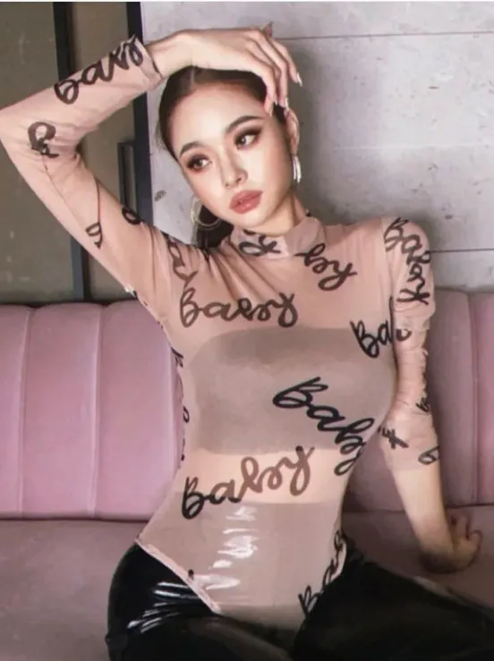 Jennie居然被“新一代人間香奈兒”克隆了