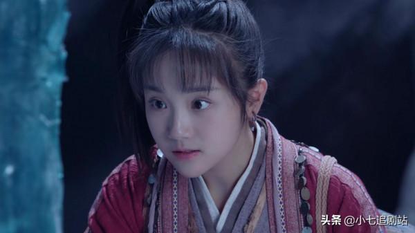 大無語！《鏡雙城》首播，三大經典場面被改，強加一堆感情戲