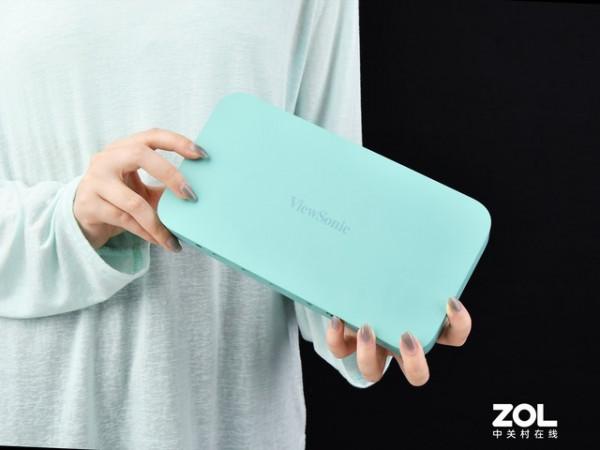 讓臥室化身私人影院 便攜投影2699元快搶 讓臥室化身私人影院 便攜投影2699元快搶