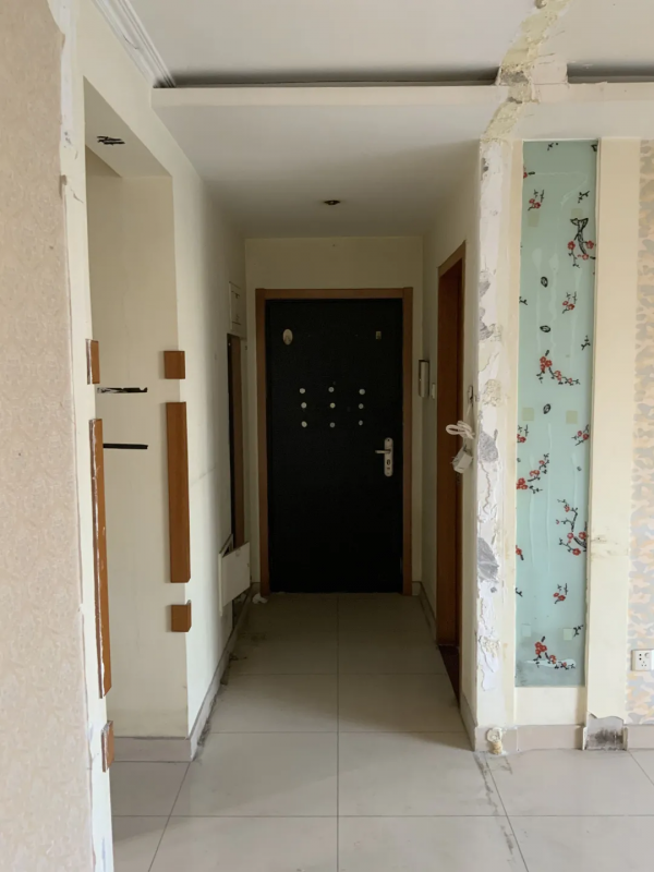 73㎡另類法式豪宅:廚房可以看電視,馬桶上面能洗手? 73㎡另類法式豪宅:廚房可以看電視,馬桶上面能洗手?