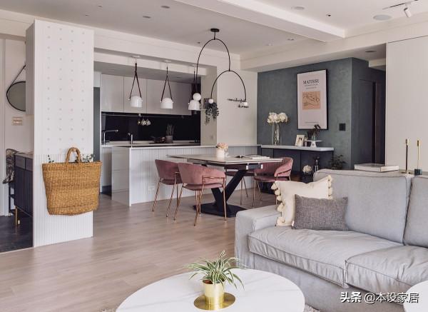 6個月完工，裝修花費30W，玄關櫃設計很搶眼，美觀又實用，曬曬