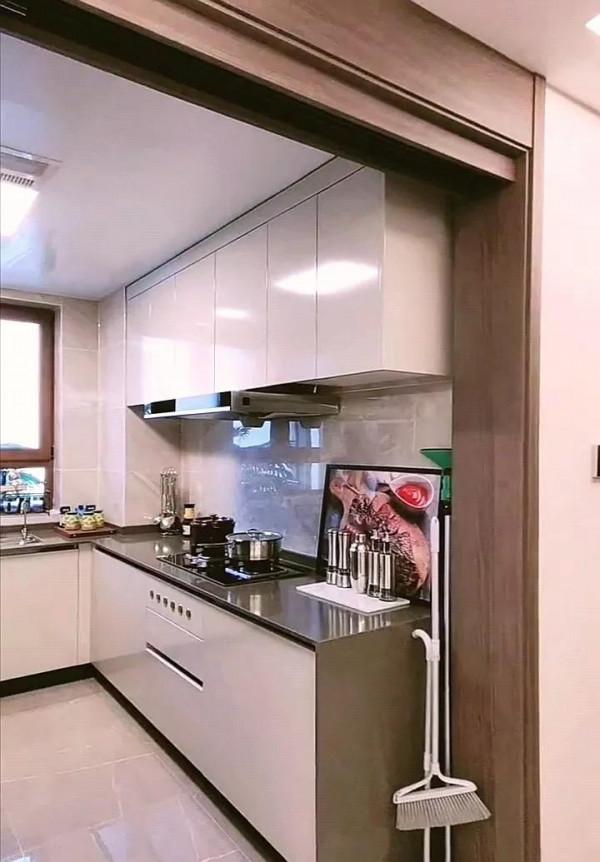 居室：141輕奢大平層