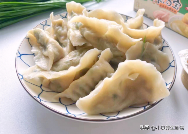 天冷了,用它包餃子最香,比肉餃子好吃,比韭菜還香,別不懂吃 天冷了,用它包餃子最香,比肉餃子好吃,比韭菜還香,別不懂吃