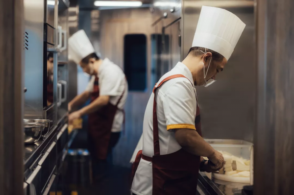 國內火車天花板！那個屬於火車旅行的黃金年代回來了