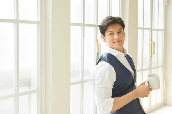 他的世界,他的國 他的世界,他的國