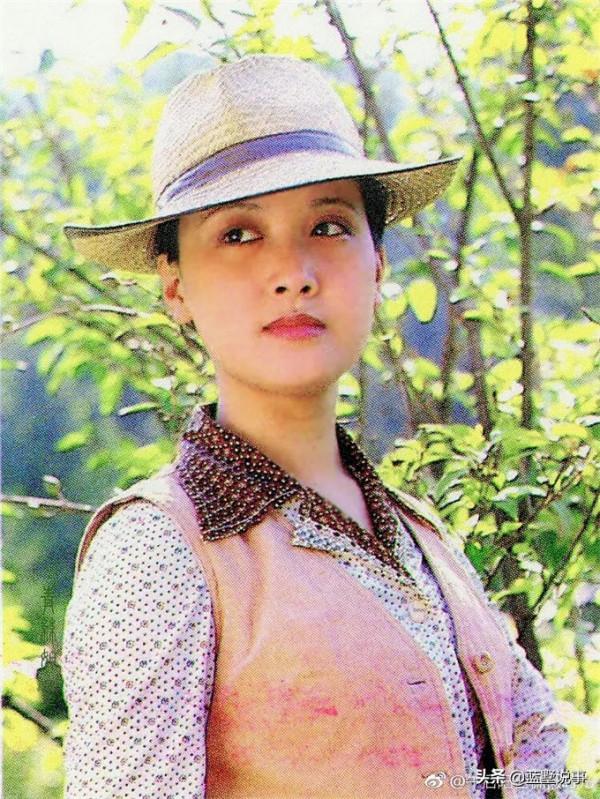 鄧婕美照，最美不過王熙鳳