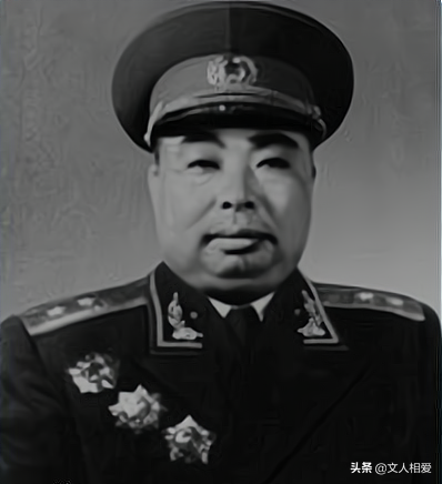 警衛員冒死救了吳法憲一家人，幾年後吳得勢，想要報恩卻找不到人