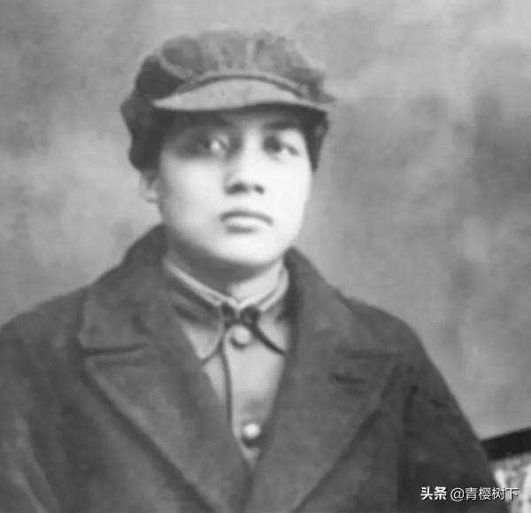 中央紅軍長征後，留守蘇區的10位領導人都有誰？僅有一人活到建國