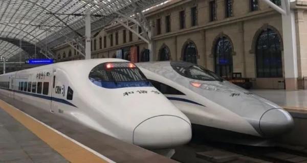 微信新版；蘋果又成銷冠；12306春運票改規則；iOS14嚴重宕機漏洞