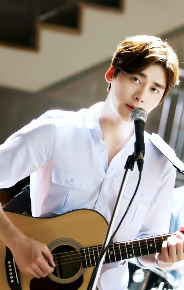 有酒窩演戲還好看的男演員，我只服這6位！笑起來有擋不住的魅力