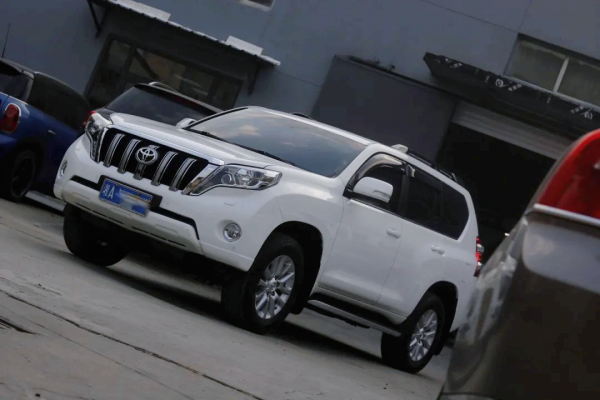 怪獸修車:整備17萬公里豐田普拉多LC150,精心施工,再現完美 怪獸修車:整備17萬公里豐田普拉多LC150,精心施工,再現完美