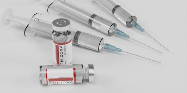 三葉草新冠疫苗預計四季度提交上市申請 對德爾塔毒株保護效力為79%