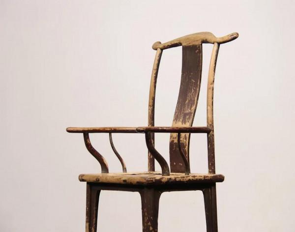 牛角式四出頭官帽椅，書櫃，條凳